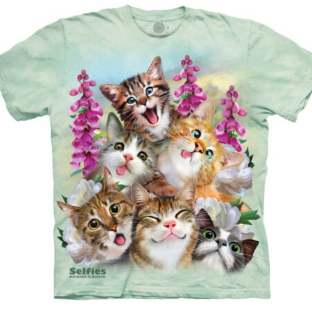 Cats Selfie Cat Foxgloves The Mountain Kittens Kitty Cute Adult T-Shirt S-3X